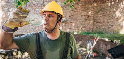 Staying Safe in the Summer Heat: A Guide for Outdoor Workers