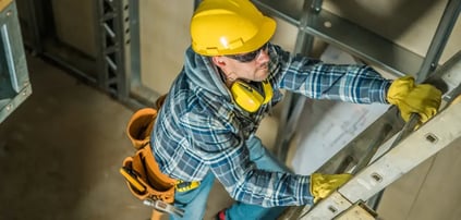 6 Ladder Safety Tips to Prevent Workplace Injuries